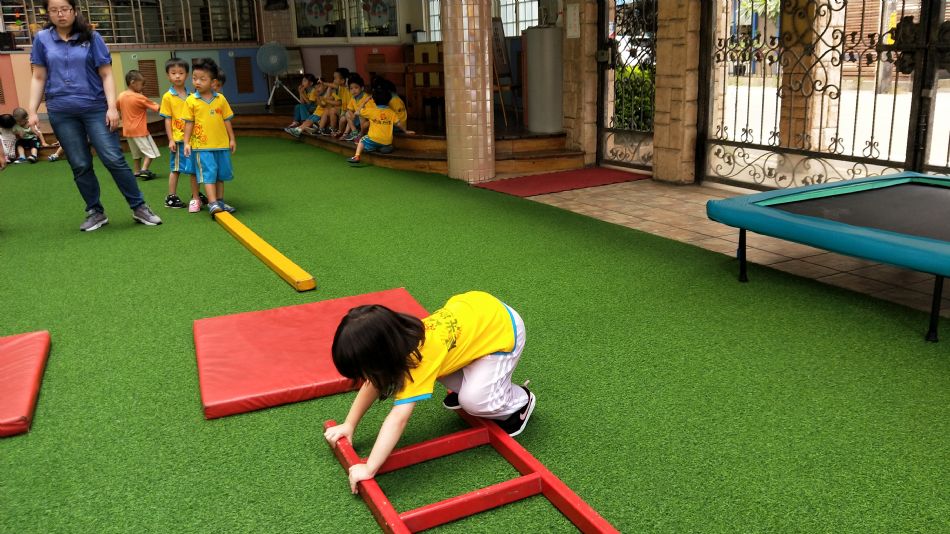 文件 : <FONT COLOR='red'>(109.07.01)體能課-2.JPG</FONT> <BR> 尺寸 : <FONT COLOR='blue'>950 × 534</FONT> 圖元 <BR> 格式 : <FONT COLOR='green'>jpg</FONT> <BR> 大小 : <FONT COLOR='green'> -- </FONT> KB