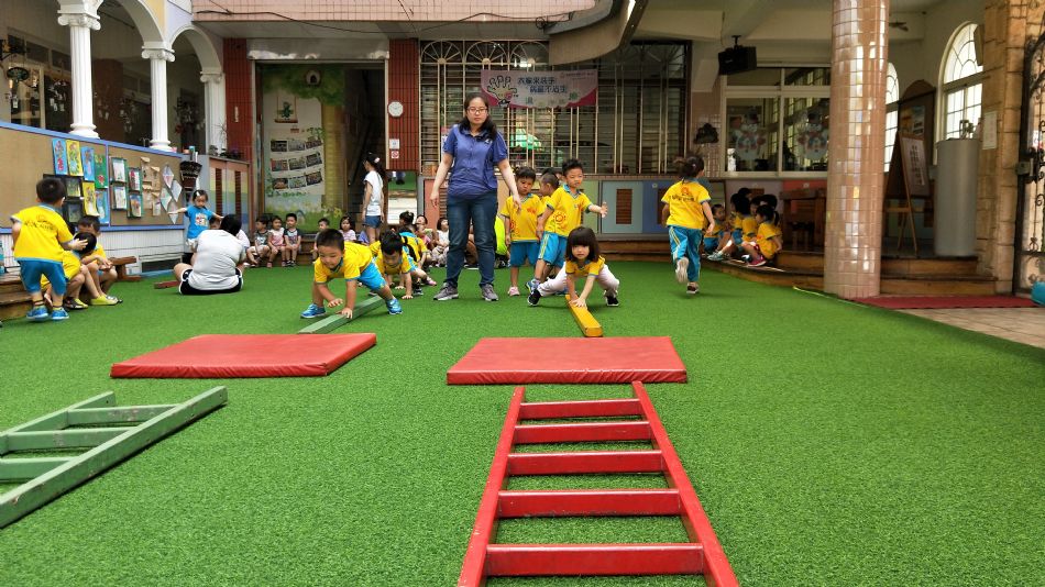 文件 : <FONT COLOR='red'>(109.07.01)體能課-7.JPG</FONT> <BR> 尺寸 : <FONT COLOR='blue'>950 × 534</FONT> 圖元 <BR> 格式 : <FONT COLOR='green'>jpg</FONT> <BR> 大小 : <FONT COLOR='green'> -- </FONT> KB