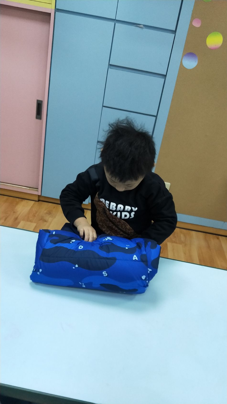 文件 : <FONT COLOR='red'>(109.01.13)摺衣服-13.JPG</FONT> <BR> 尺寸 : <FONT COLOR='blue'>950 × 1689</FONT> 圖元 <BR> 格式 : <FONT COLOR='green'>jpg</FONT> <BR> 大小 : <FONT COLOR='green'> -- </FONT> KB