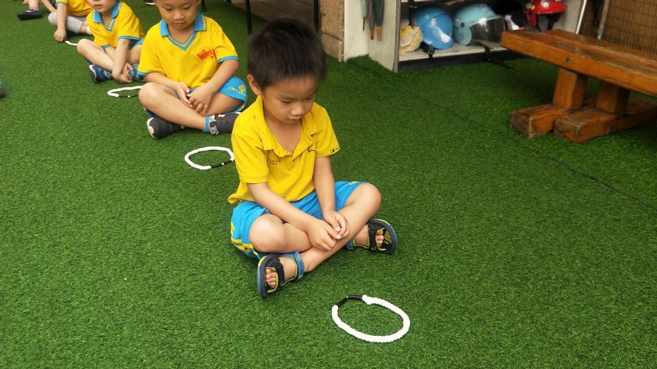 文件 : <FONT COLOR='red'>(109.06.03)體能課-2.JPG</FONT> <BR> 尺寸 : <FONT COLOR='blue'>950 × 534</FONT> 圖元 <BR> 格式 : <FONT COLOR='green'>jpg</FONT> <BR> 大小 : <FONT COLOR='green'> -- </FONT> KB