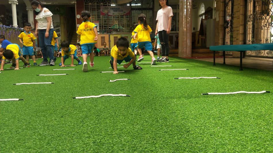 文件 : <FONT COLOR='red'>(109.06.03)體能課-3.JPG</FONT> <BR> 尺寸 : <FONT COLOR='blue'>950 × 534</FONT> 圖元 <BR> 格式 : <FONT COLOR='green'>jpg</FONT> <BR> 大小 : <FONT COLOR='green'> -- </FONT> KB