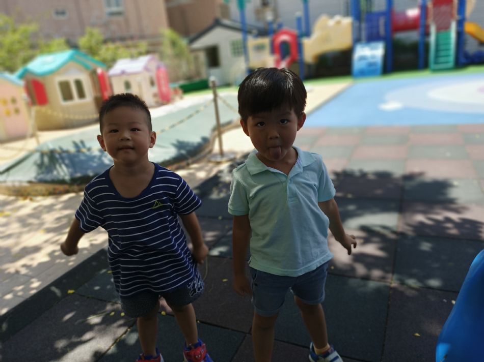 文件 : <FONT COLOR='red'>(109.06.29)操場遊戲-6.JPG</FONT> <BR> 尺寸 : <FONT COLOR='blue'>950 × 712</FONT> 圖元 <BR> 格式 : <FONT COLOR='green'>jpg</FONT> <BR> 大小 : <FONT COLOR='green'> -- </FONT> KB