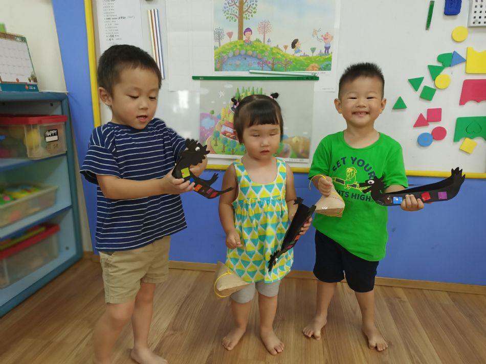 文件 : <FONT COLOR='red'>(109.06.17)美感【端午龍舟】-16.JPG</FONT> <BR> 尺寸 : <FONT COLOR='blue'>950 × 712</FONT> 圖元 <BR> 格式 : <FONT COLOR='green'>jpg</FONT> <BR> 大小 : <FONT COLOR='green'> -- </FONT> KB