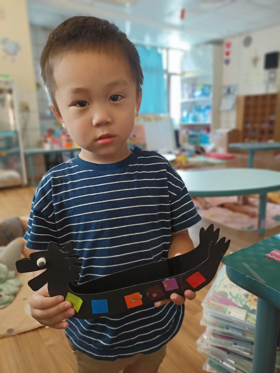 文件 : <FONT COLOR='red'>(109.06.17)美感【端午龍舟】-4.JPG</FONT> <BR> 尺寸 : <FONT COLOR='blue'>950 × 1267</FONT> 圖元 <BR> 格式 : <FONT COLOR='green'>jpg</FONT> <BR> 大小 : <FONT COLOR='green'> -- </FONT> KB