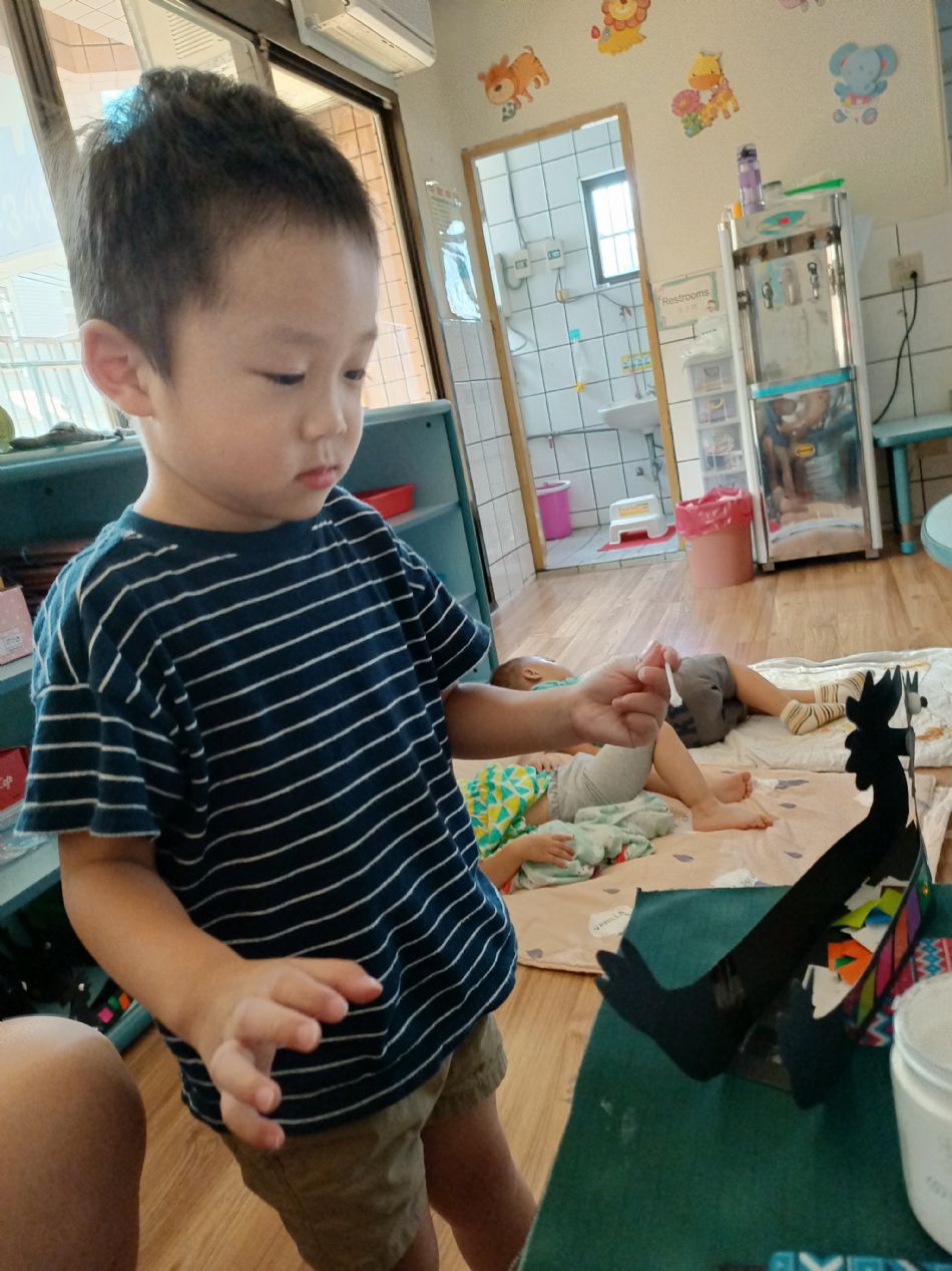 文件 : <FONT COLOR='red'>(109.06.17)美感【端午龍舟】-8.JPG</FONT> <BR> 尺寸 : <FONT COLOR='blue'>950 × 1267</FONT> 圖元 <BR> 格式 : <FONT COLOR='green'>jpg</FONT> <BR> 大小 : <FONT COLOR='green'> -- </FONT> KB