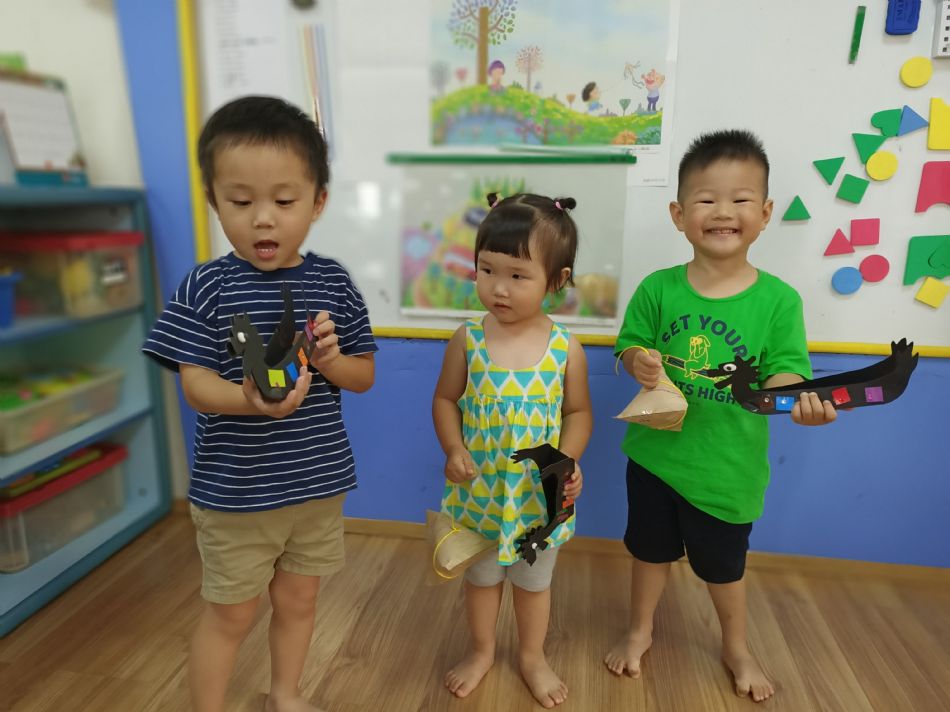 文件 : <FONT COLOR='red'>(109.06.17)美感【端午龍舟】.JPG</FONT> <BR> 尺寸 : <FONT COLOR='blue'>950 × 712</FONT> 圖元 <BR> 格式 : <FONT COLOR='green'>jpg</FONT> <BR> 大小 : <FONT COLOR='green'> -- </FONT> KB