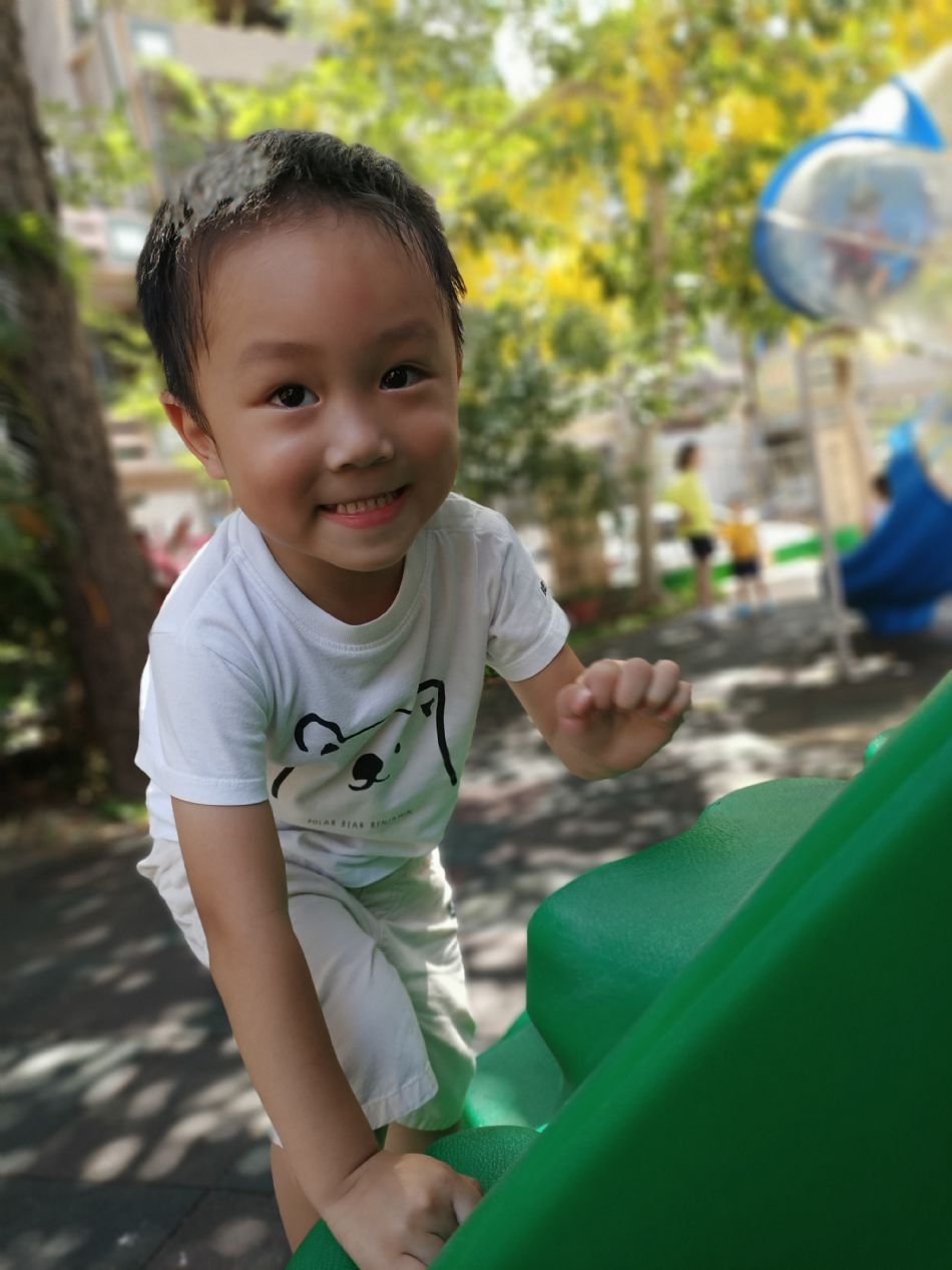 文件 : <FONT COLOR='red'>(109.06.29)操場遊戲-3.JPG</FONT> <BR> 尺寸 : <FONT COLOR='blue'>950 × 1267</FONT> 圖元 <BR> 格式 : <FONT COLOR='green'>jpg</FONT> <BR> 大小 : <FONT COLOR='green'> -- </FONT> KB