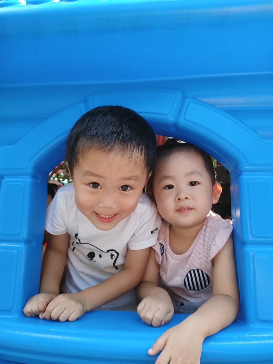 文件 : <FONT COLOR='red'>(109.06.29)操場遊戲-4.JPG</FONT> <BR> 尺寸 : <FONT COLOR='blue'>950 × 1267</FONT> 圖元 <BR> 格式 : <FONT COLOR='green'>jpg</FONT> <BR> 大小 : <FONT COLOR='green'> -- </FONT> KB