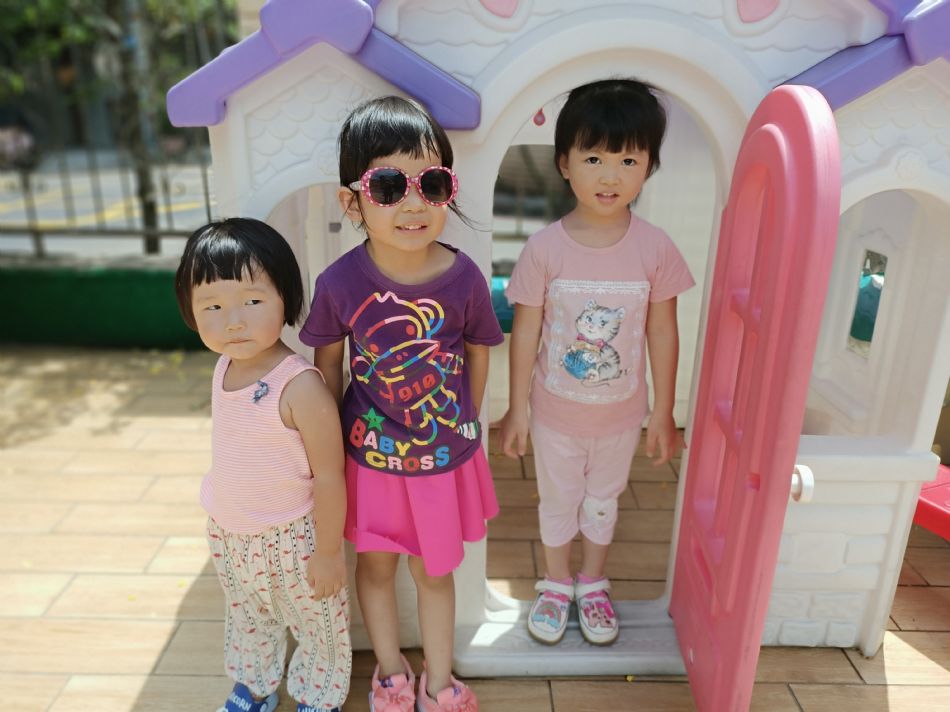 文件 : <FONT COLOR='red'>(109.06.24)操場活動-2.JPG</FONT> <BR> 尺寸 : <FONT COLOR='blue'>950 × 712</FONT> 圖元 <BR> 格式 : <FONT COLOR='green'>jpg</FONT> <BR> 大小 : <FONT COLOR='green'> -- </FONT> KB