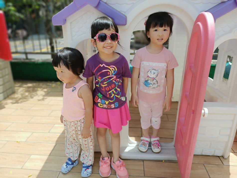 文件 : <FONT COLOR='red'>(109.06.24)操場活動-4.JPG</FONT> <BR> 尺寸 : <FONT COLOR='blue'>950 × 712</FONT> 圖元 <BR> 格式 : <FONT COLOR='green'>jpg</FONT> <BR> 大小 : <FONT COLOR='green'> -- </FONT> KB