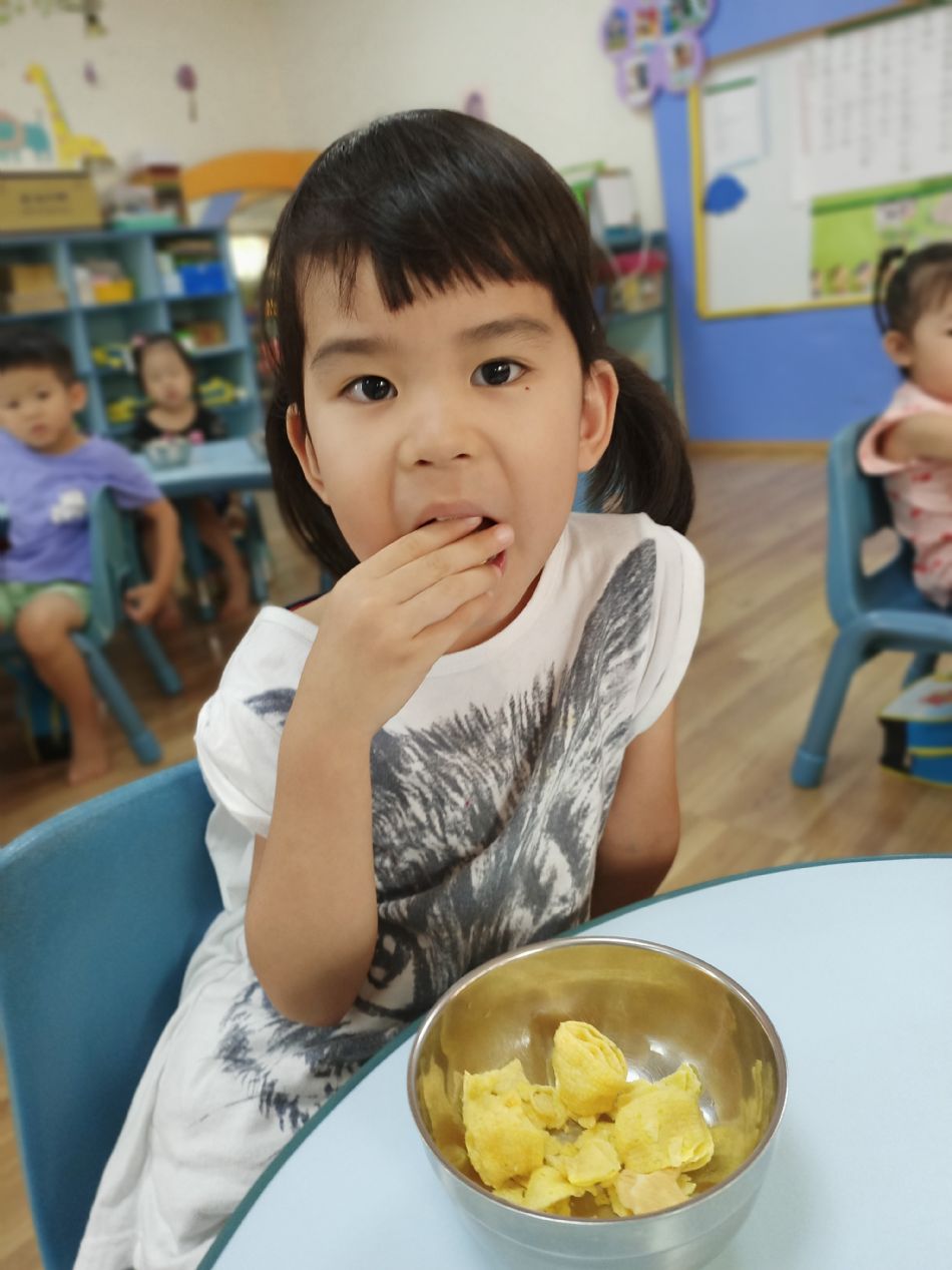 文件 : <FONT COLOR='red'>(109.07.17)同樂活動-3.JPG</FONT> <BR> 尺寸 : <FONT COLOR='blue'>950 × 1267</FONT> 圖元 <BR> 格式 : <FONT COLOR='green'>jpg</FONT> <BR> 大小 : <FONT COLOR='green'> -- </FONT> KB