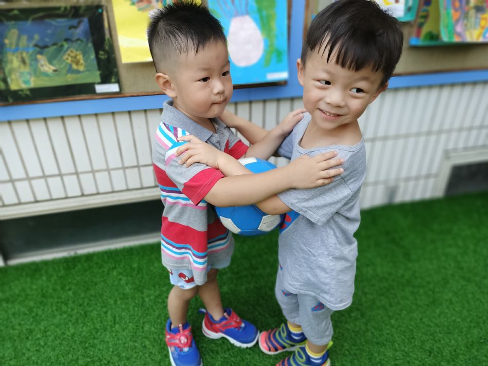 文件 : <FONT COLOR='red'>(109.06.17)體能【QQ棒棒糖】-1.JPG</FONT> <BR> 尺寸 : <FONT COLOR='blue'>950 × 712</FONT> 圖元 <BR> 格式 : <FONT COLOR='green'>jpg</FONT> <BR> 大小 : <FONT COLOR='green'> -- </FONT> KB