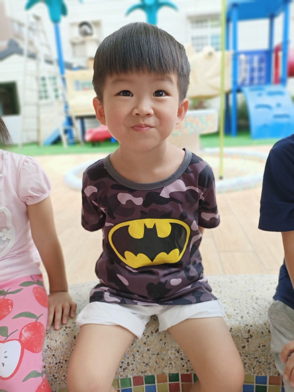 文件 : <FONT COLOR='red'>(109.06.20)玩沙趣-5.JPG</FONT> <BR> 尺寸 : <FONT COLOR='blue'>950 × 1267</FONT> 圖元 <BR> 格式 : <FONT COLOR='green'>jpg</FONT> <BR> 大小 : <FONT COLOR='green'> -- </FONT> KB