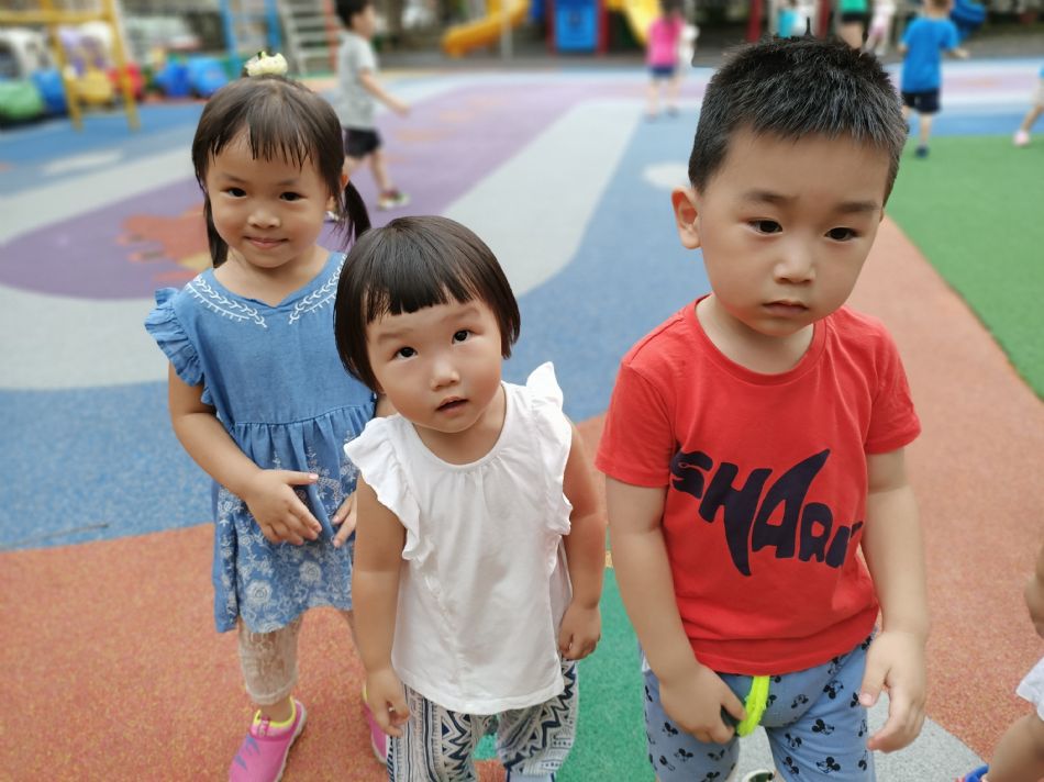 文件 : <FONT COLOR='red'>(109.06.11)操場遊戲-5.JPG</FONT> <BR> 尺寸 : <FONT COLOR='blue'>950 × 712</FONT> 圖元 <BR> 格式 : <FONT COLOR='green'>jpg</FONT> <BR> 大小 : <FONT COLOR='green'> -- </FONT> KB