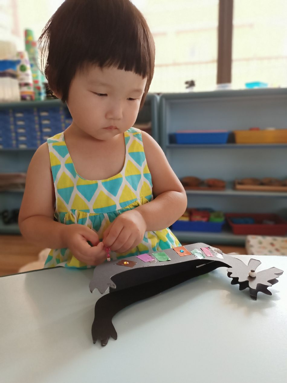 文件 : <FONT COLOR='red'>(109.06.17)美感【端午龍舟】-4.JPG</FONT> <BR> 尺寸 : <FONT COLOR='blue'>950 × 1267</FONT> 圖元 <BR> 格式 : <FONT COLOR='green'>jpg</FONT> <BR> 大小 : <FONT COLOR='green'> -- </FONT> KB