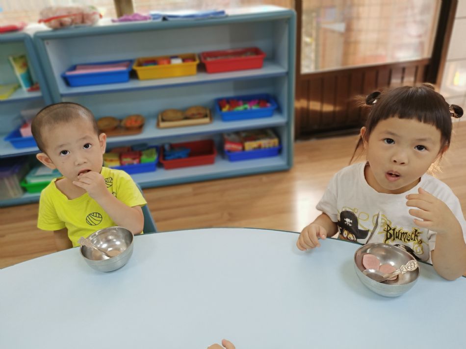 文件 : <FONT COLOR='red'>(109.07.17)同樂活動-6.JPG</FONT> <BR> 尺寸 : <FONT COLOR='blue'>950 × 712</FONT> 圖元 <BR> 格式 : <FONT COLOR='green'>jpg</FONT> <BR> 大小 : <FONT COLOR='green'> -- </FONT> KB