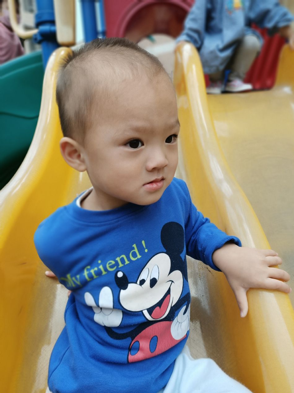 文件 : <FONT COLOR='red'>(109.04.28)操場遊戲-9.JPG</FONT> <BR> 尺寸 : <FONT COLOR='blue'>950 × 1267</FONT> 圖元 <BR> 格式 : <FONT COLOR='green'>jpg</FONT> <BR> 大小 : <FONT COLOR='green'> -- </FONT> KB