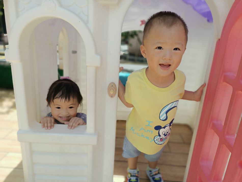 文件 : <FONT COLOR='red'>(109.06.24)操場活動-2.JPG</FONT> <BR> 尺寸 : <FONT COLOR='blue'>950 × 712</FONT> 圖元 <BR> 格式 : <FONT COLOR='green'>jpg</FONT> <BR> 大小 : <FONT COLOR='green'> -- </FONT> KB