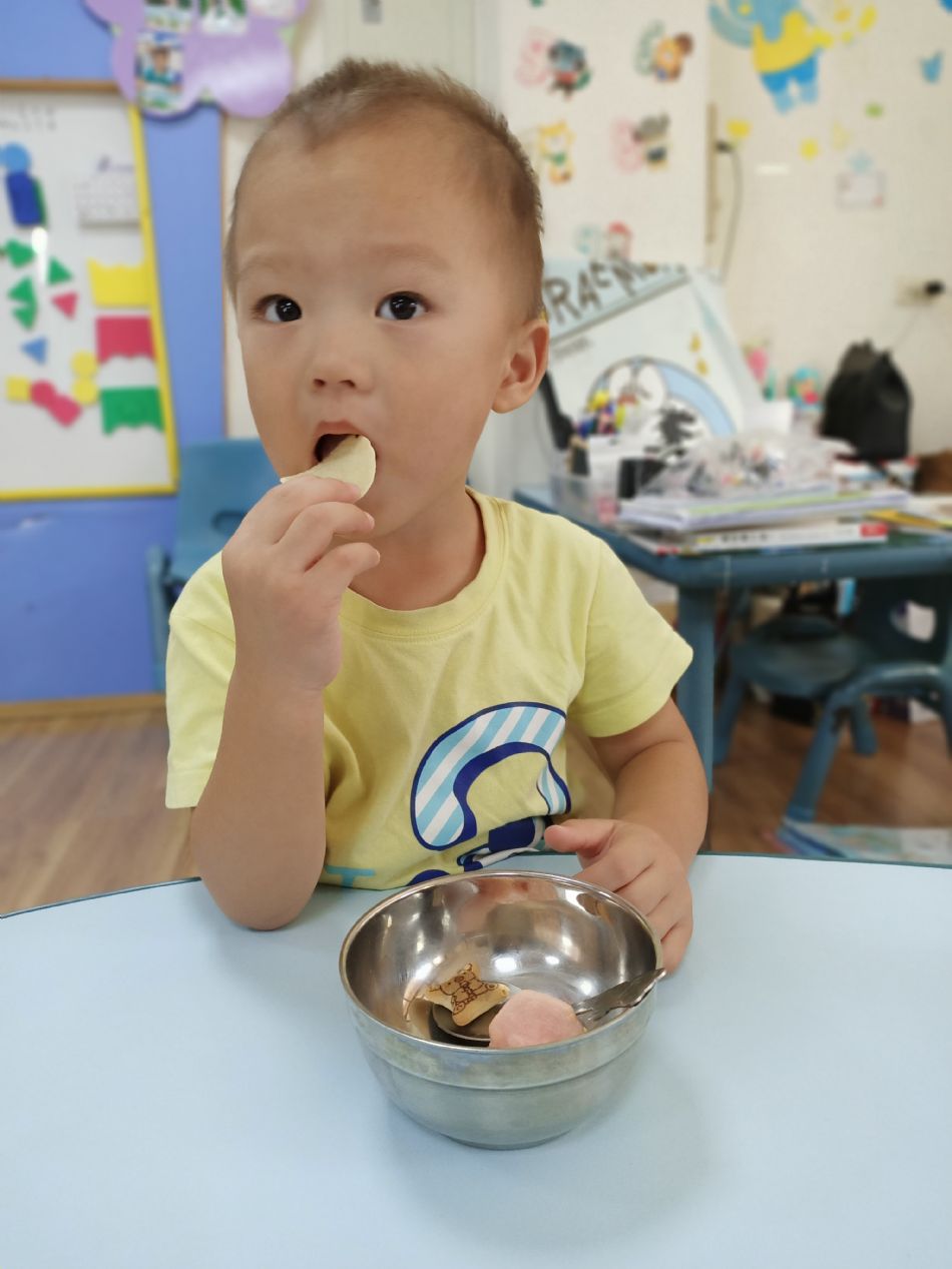 文件 : <FONT COLOR='red'>(109.07.17)同樂活動-5.JPG</FONT> <BR> 尺寸 : <FONT COLOR='blue'>950 × 1267</FONT> 圖元 <BR> 格式 : <FONT COLOR='green'>jpg</FONT> <BR> 大小 : <FONT COLOR='green'> -- </FONT> KB