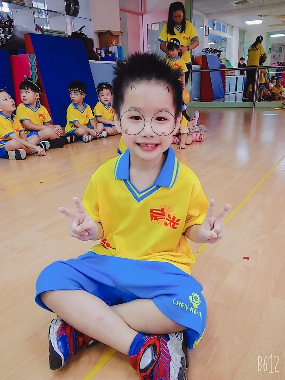 文件 : <FONT COLOR='red'>B612_20200718_103408_580.jpg</FONT> <BR> 尺寸 : <FONT COLOR='blue'>950 × 1266</FONT> 圖元 <BR> 格式 : <FONT COLOR='green'>jpg</FONT> <BR> 大小 : <FONT COLOR='green'> -- </FONT> KB