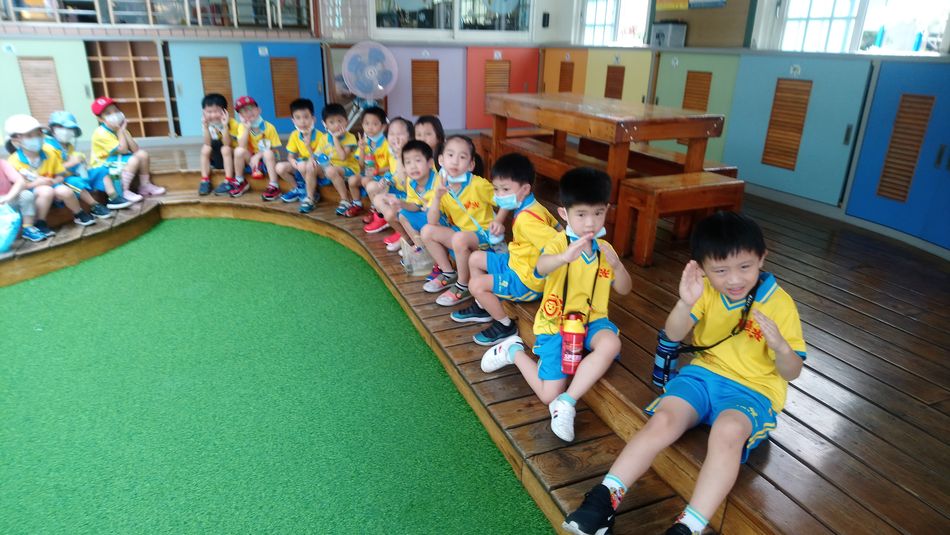 文件 : <FONT COLOR='red'>DSC_0153.JPG</FONT> <BR> 尺寸 : <FONT COLOR='blue'>950 × 535</FONT> 圖元 <BR> 格式 : <FONT COLOR='green'>jpg</FONT> <BR> 大小 : <FONT COLOR='green'> -- </FONT> KB