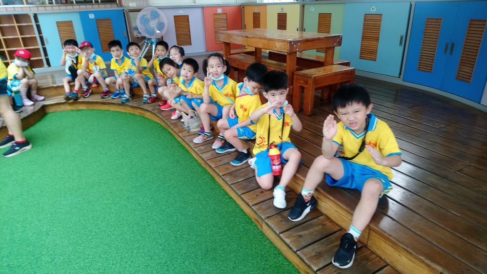 文件 : <FONT COLOR='red'>DSC_0160(1).JPG</FONT> <BR> 尺寸 : <FONT COLOR='blue'>950 × 535</FONT> 圖元 <BR> 格式 : <FONT COLOR='green'>jpg</FONT> <BR> 大小 : <FONT COLOR='green'> -- </FONT> KB