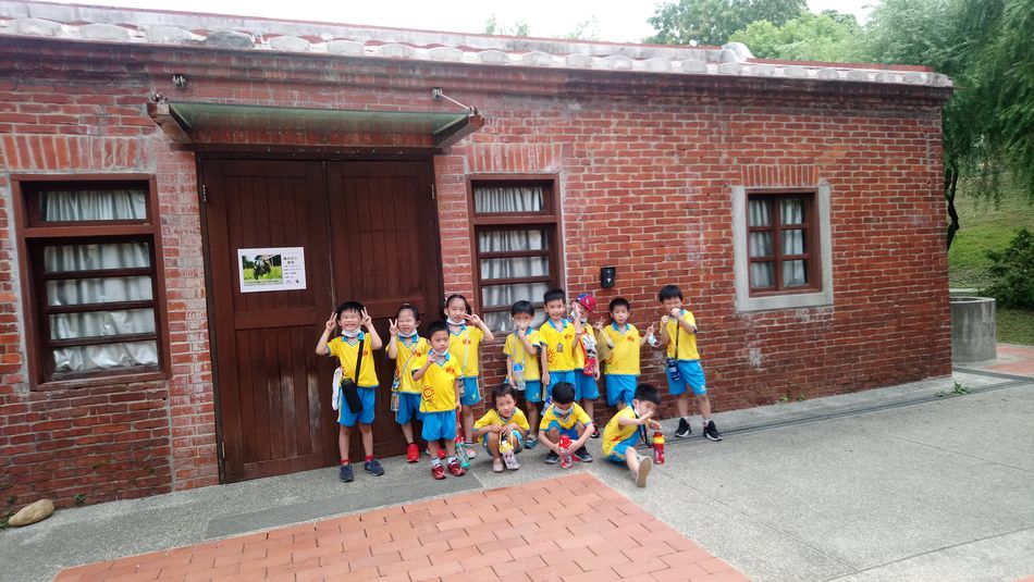 文件 : <FONT COLOR='red'>DSC_0163(1).JPG</FONT> <BR> 尺寸 : <FONT COLOR='blue'>950 × 535</FONT> 圖元 <BR> 格式 : <FONT COLOR='green'>jpg</FONT> <BR> 大小 : <FONT COLOR='green'> -- </FONT> KB