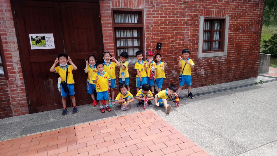 文件 : <FONT COLOR='red'>DSC_0166.JPG</FONT> <BR> 尺寸 : <FONT COLOR='blue'>950 × 535</FONT> 圖元 <BR> 格式 : <FONT COLOR='green'>jpg</FONT> <BR> 大小 : <FONT COLOR='green'> -- </FONT> KB