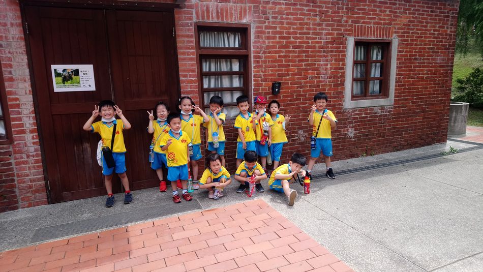 文件 : <FONT COLOR='red'>DSC_0167.JPG</FONT> <BR> 尺寸 : <FONT COLOR='blue'>950 × 535</FONT> 圖元 <BR> 格式 : <FONT COLOR='green'>jpg</FONT> <BR> 大小 : <FONT COLOR='green'> -- </FONT> KB