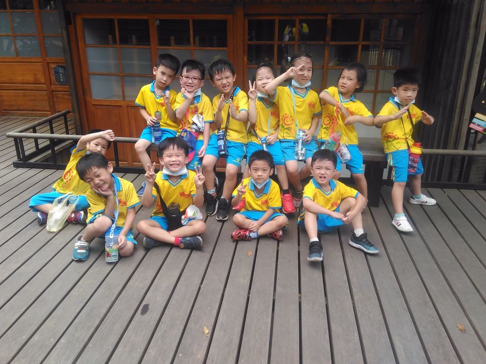 文件 : <FONT COLOR='red'>IMG_20200729_110310.jpg</FONT> <BR> 尺寸 : <FONT COLOR='blue'>950 × 712</FONT> 圖元 <BR> 格式 : <FONT COLOR='green'>jpg</FONT> <BR> 大小 : <FONT COLOR='green'> -- </FONT> KB