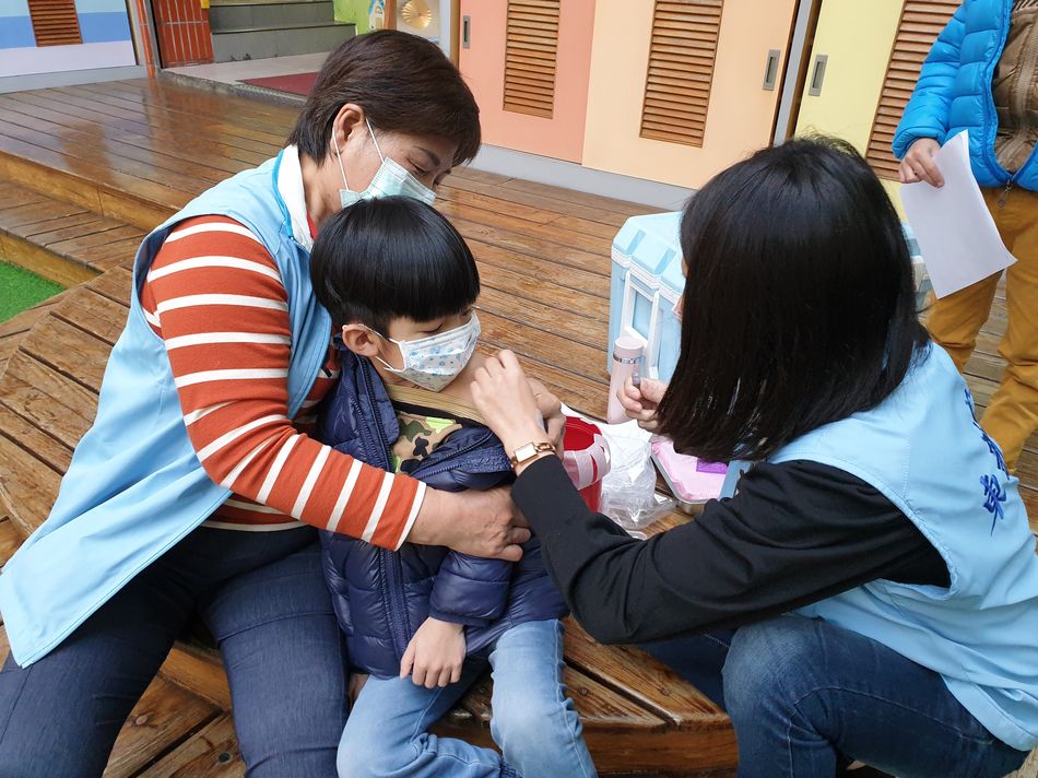 文件 : <FONT COLOR='red'>20200107_080204.jpg</FONT> <BR> 尺寸 : <FONT COLOR='blue'>950 × 712</FONT> 圖元 <BR> 格式 : <FONT COLOR='green'>jpg</FONT> <BR> 大小 : <FONT COLOR='green'> -- </FONT> KB