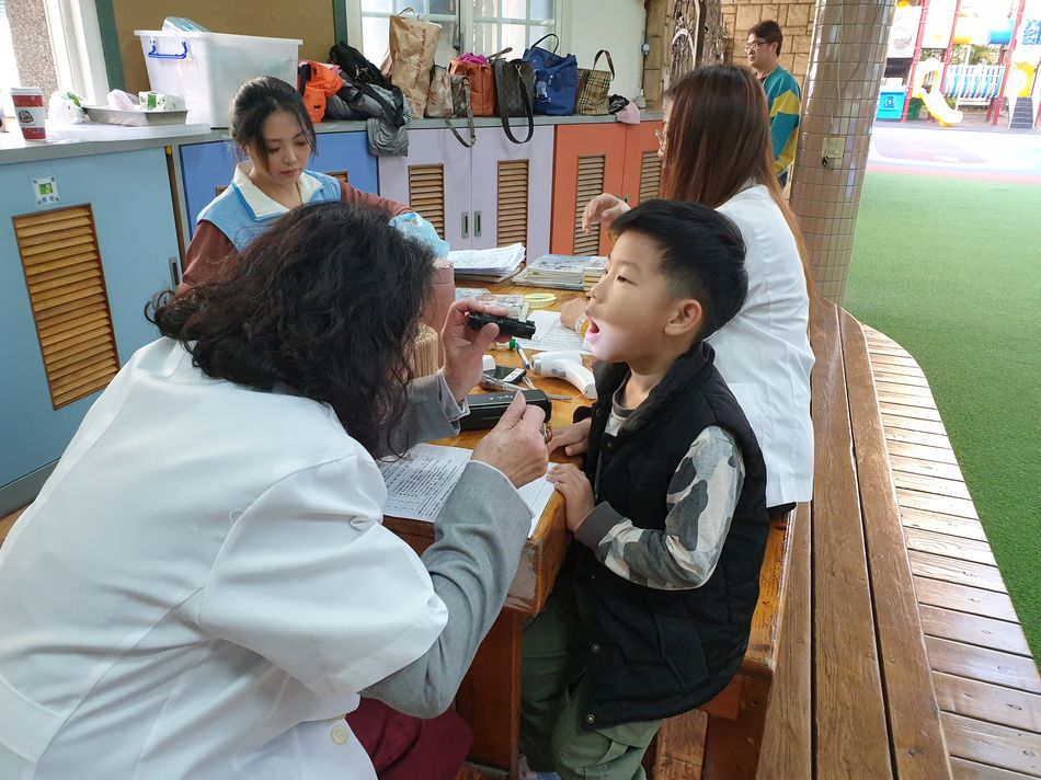 文件 : <FONT COLOR='red'>20200107_084004.jpg</FONT> <BR> 尺寸 : <FONT COLOR='blue'>950 × 712</FONT> 圖元 <BR> 格式 : <FONT COLOR='green'>jpg</FONT> <BR> 大小 : <FONT COLOR='green'> -- </FONT> KB