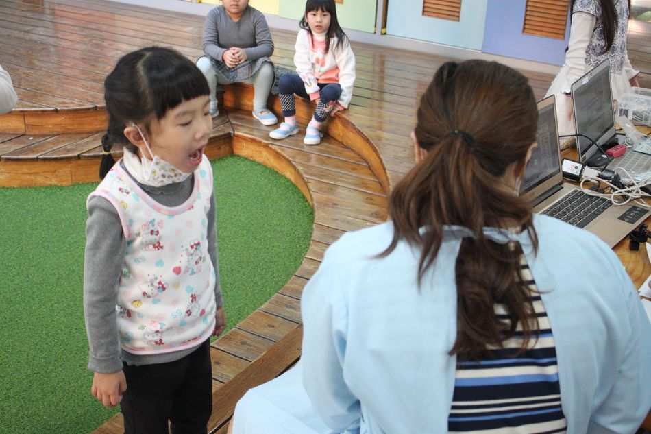 文件 : <FONT COLOR='red'>IMG_4694.JPG</FONT> <BR> 尺寸 : <FONT COLOR='blue'>950 × 633</FONT> 圖元 <BR> 格式 : <FONT COLOR='green'>jpg</FONT> <BR> 大小 : <FONT COLOR='green'> -- </FONT> KB